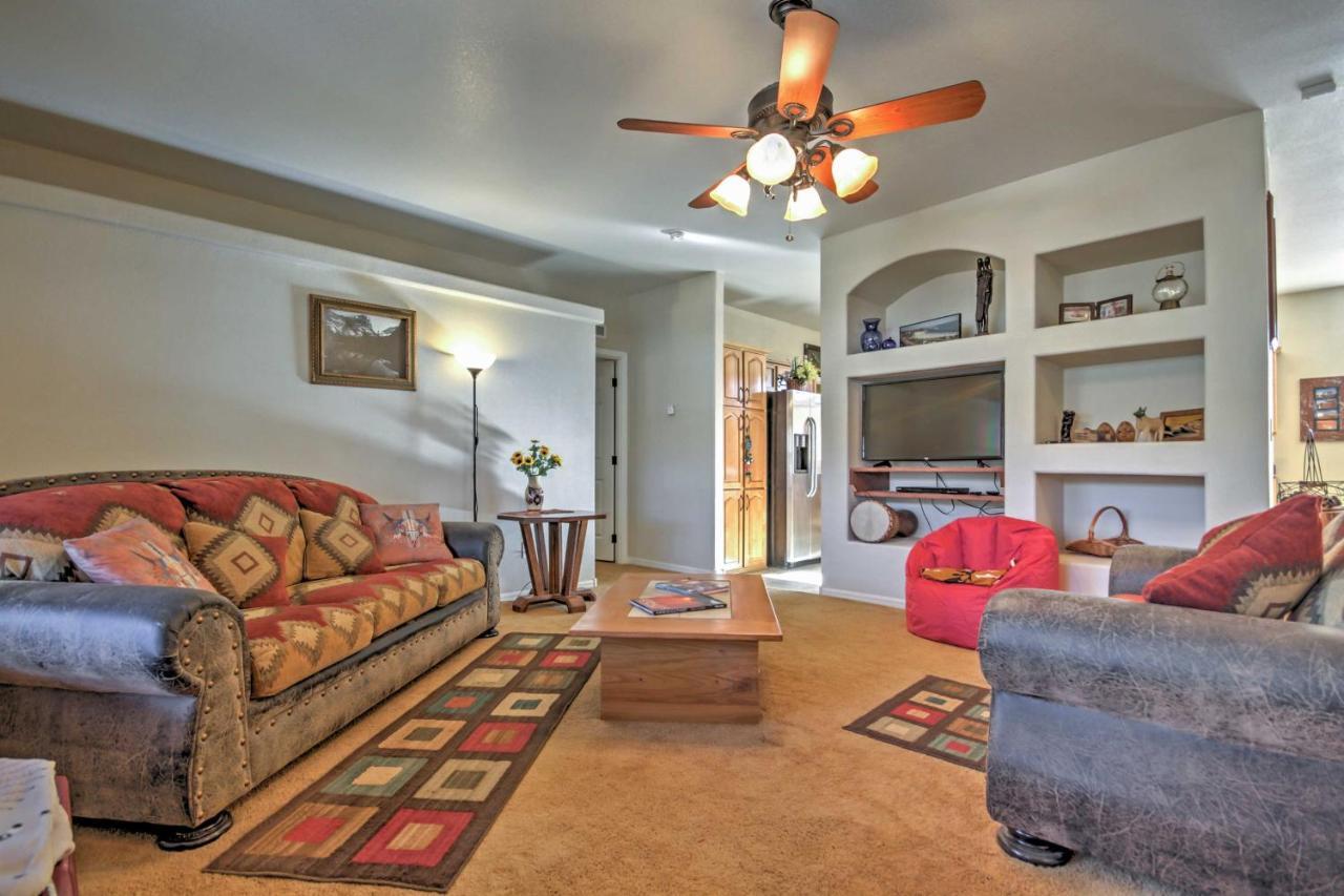 Beautiful Kanab Home With Yard - Walk To Restaurants Exterior foto